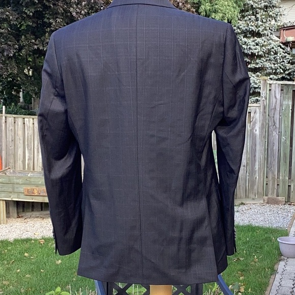 Ted Baker London” No Ordinary Joe” Dark Gray 100% Wool Jacket - size 42R - Picture 3 of 7